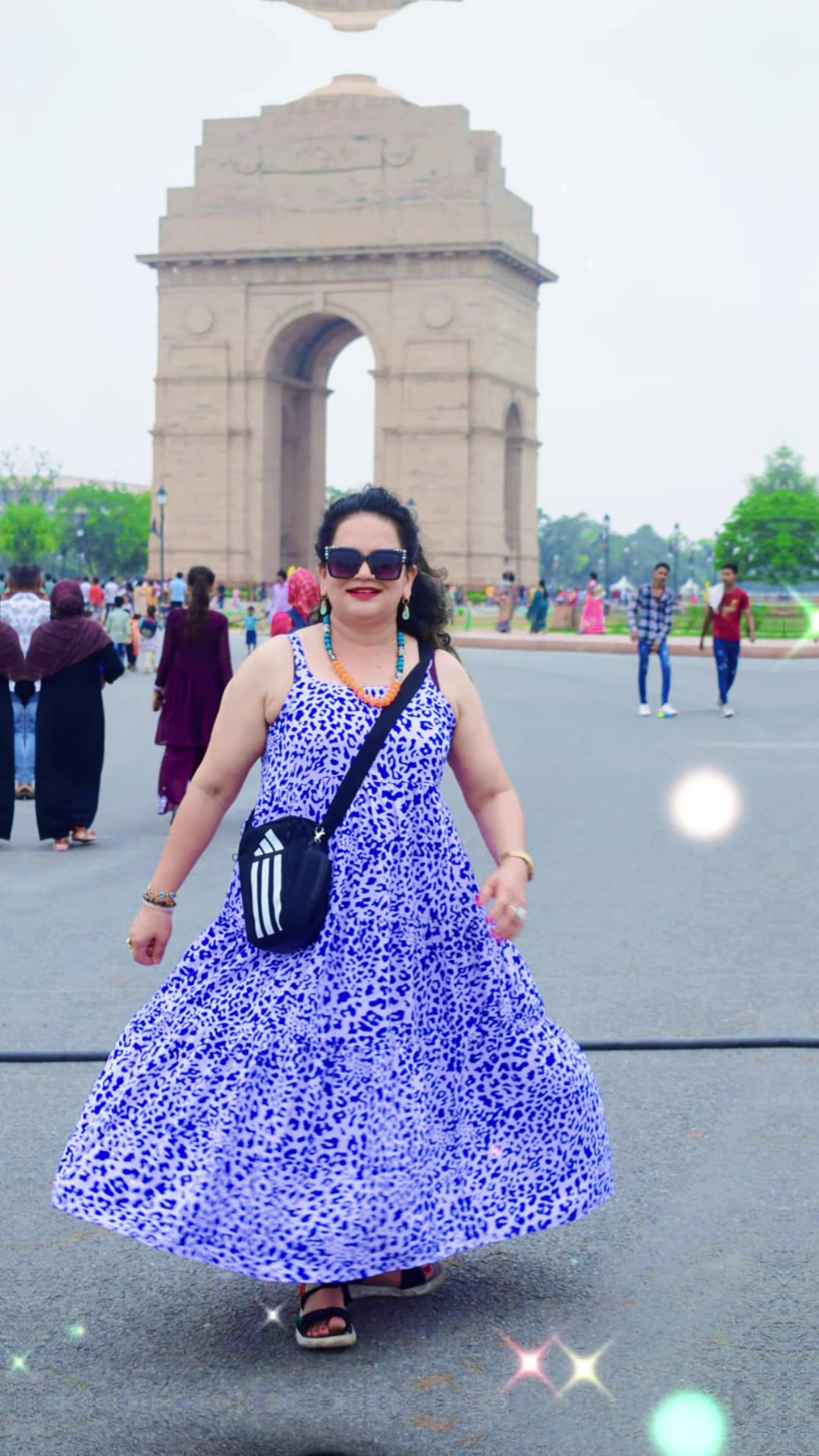 @🧿Divya thakuri 🧿( designer )