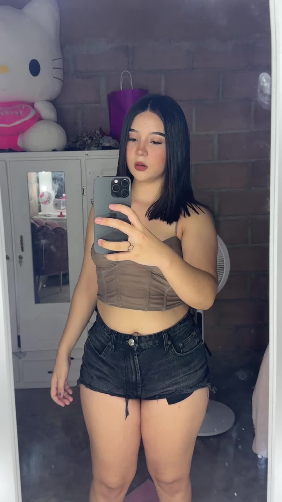 @mía millón🦇