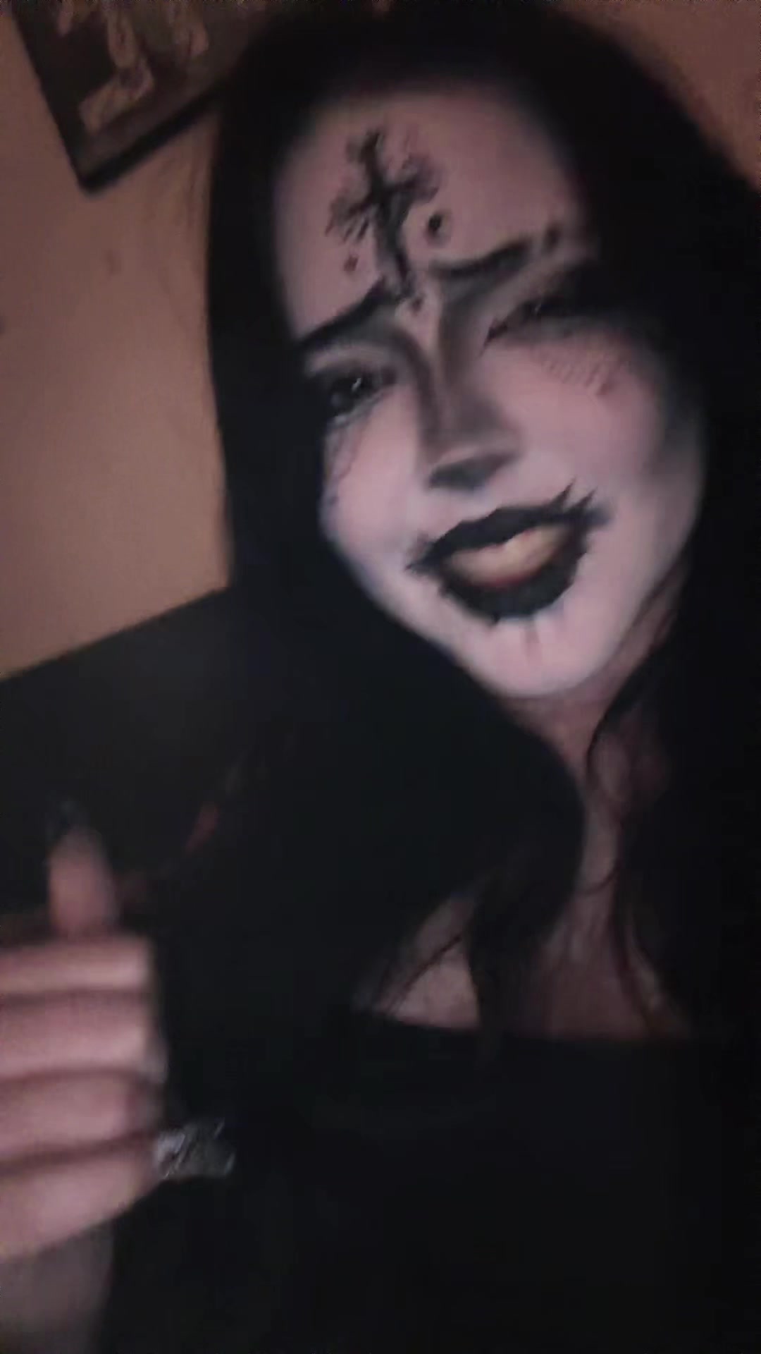@[⛓️🕸️emily🕸️⛓️]