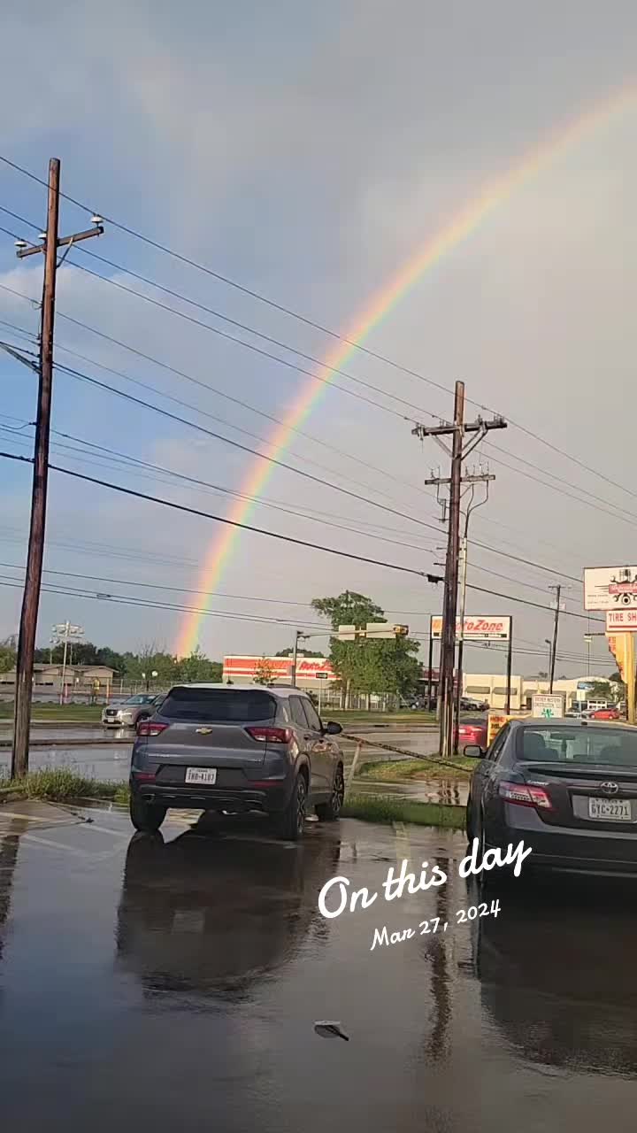 @DeeDee✨️