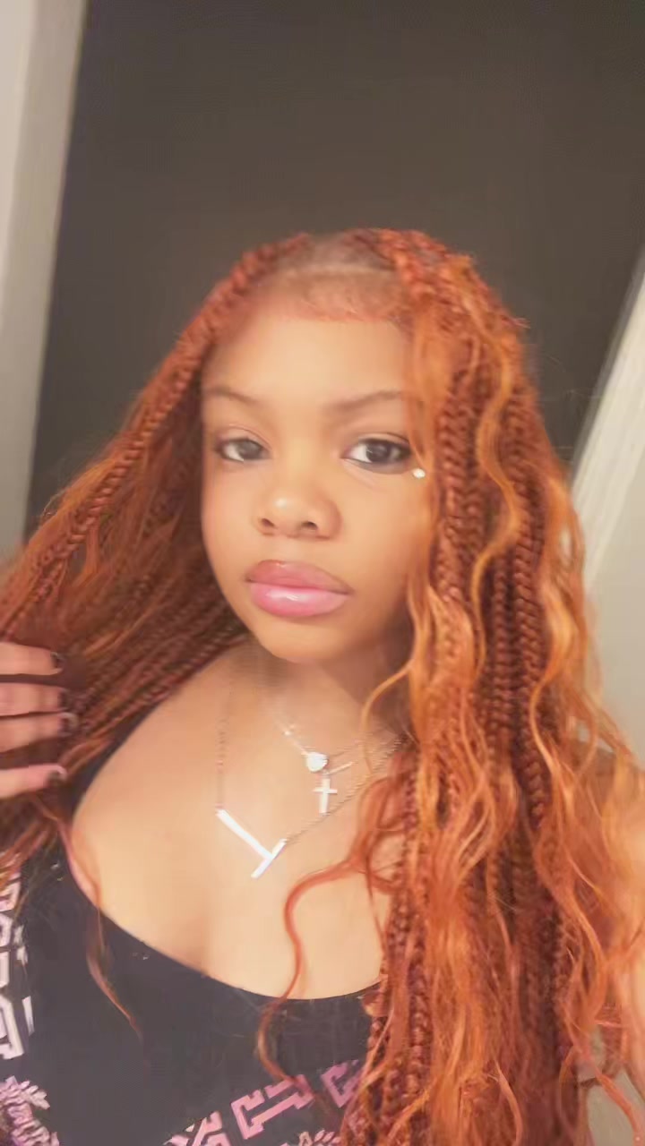 @youcancmqueenb