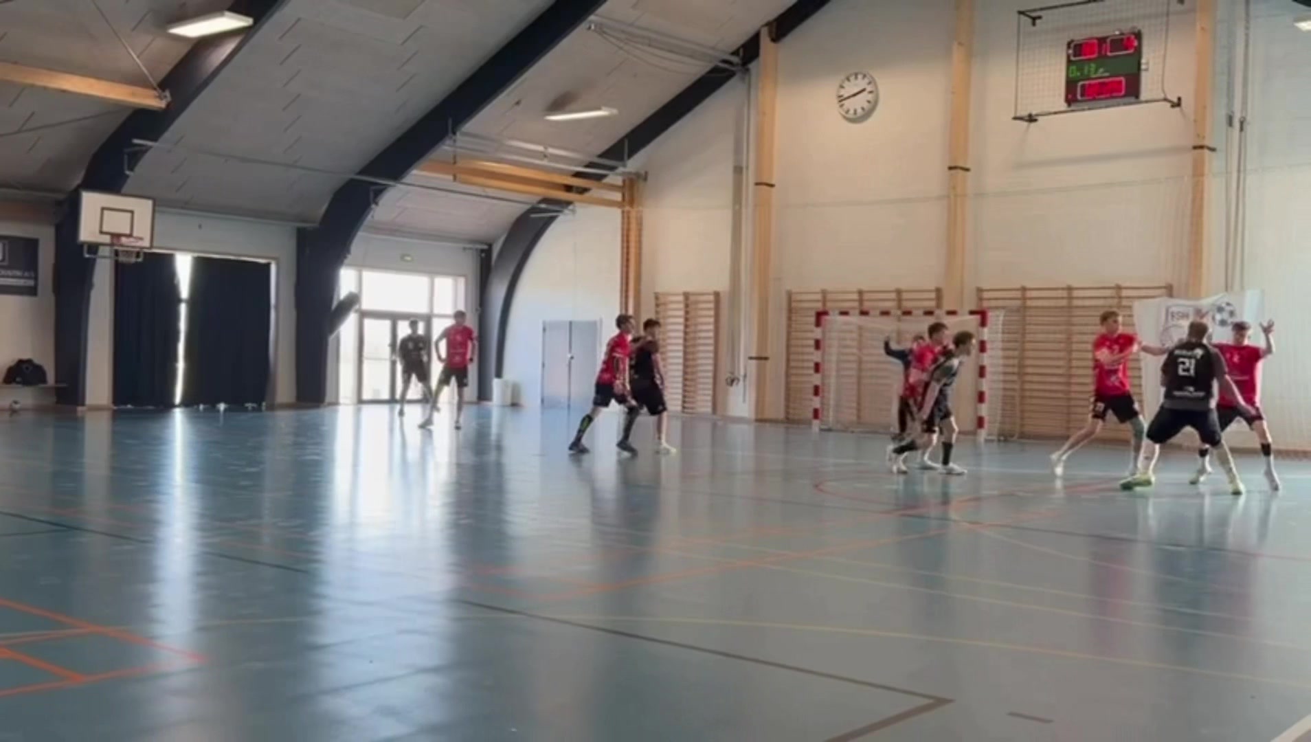@henrik_210