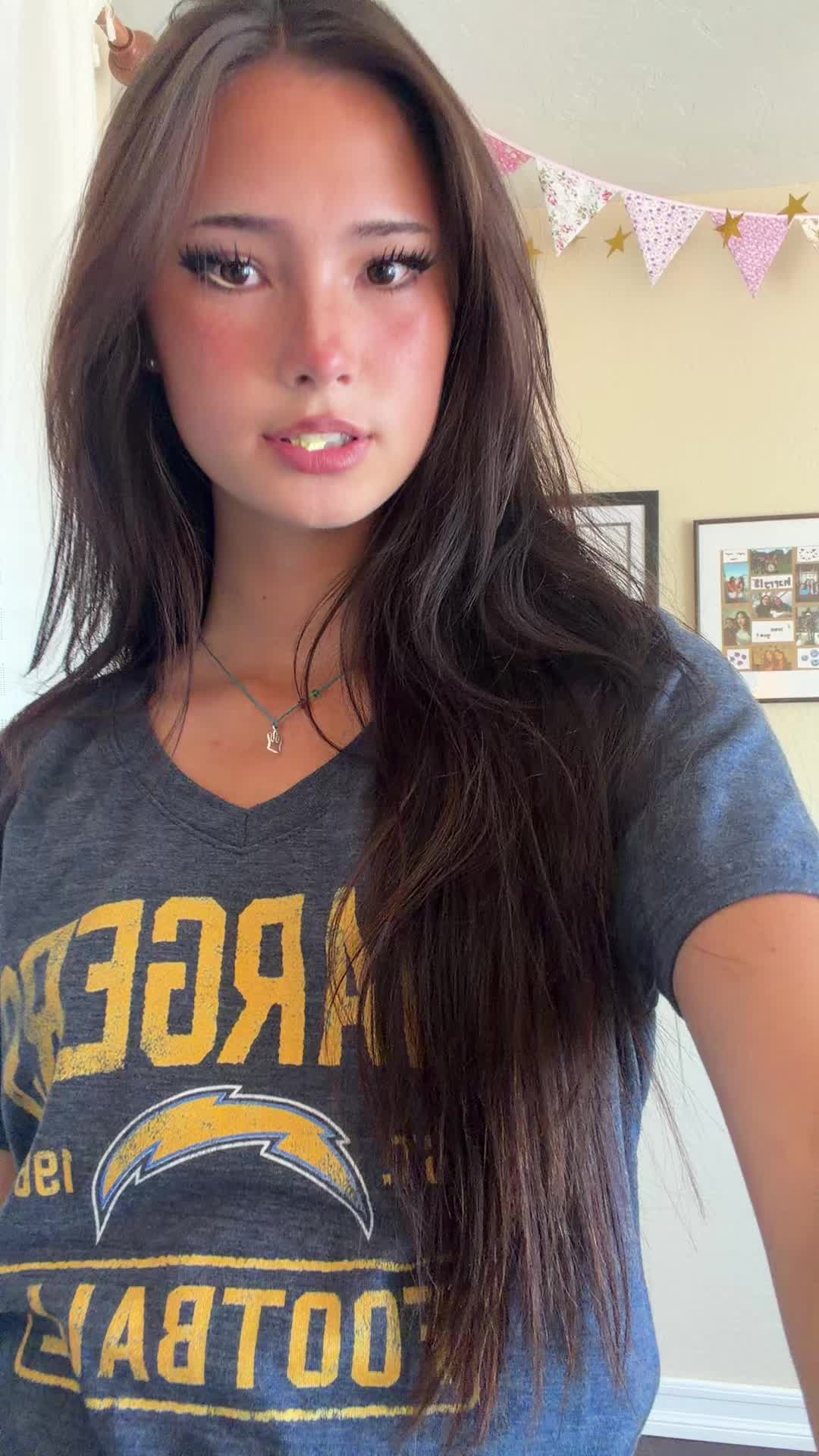 @omnom 🪽