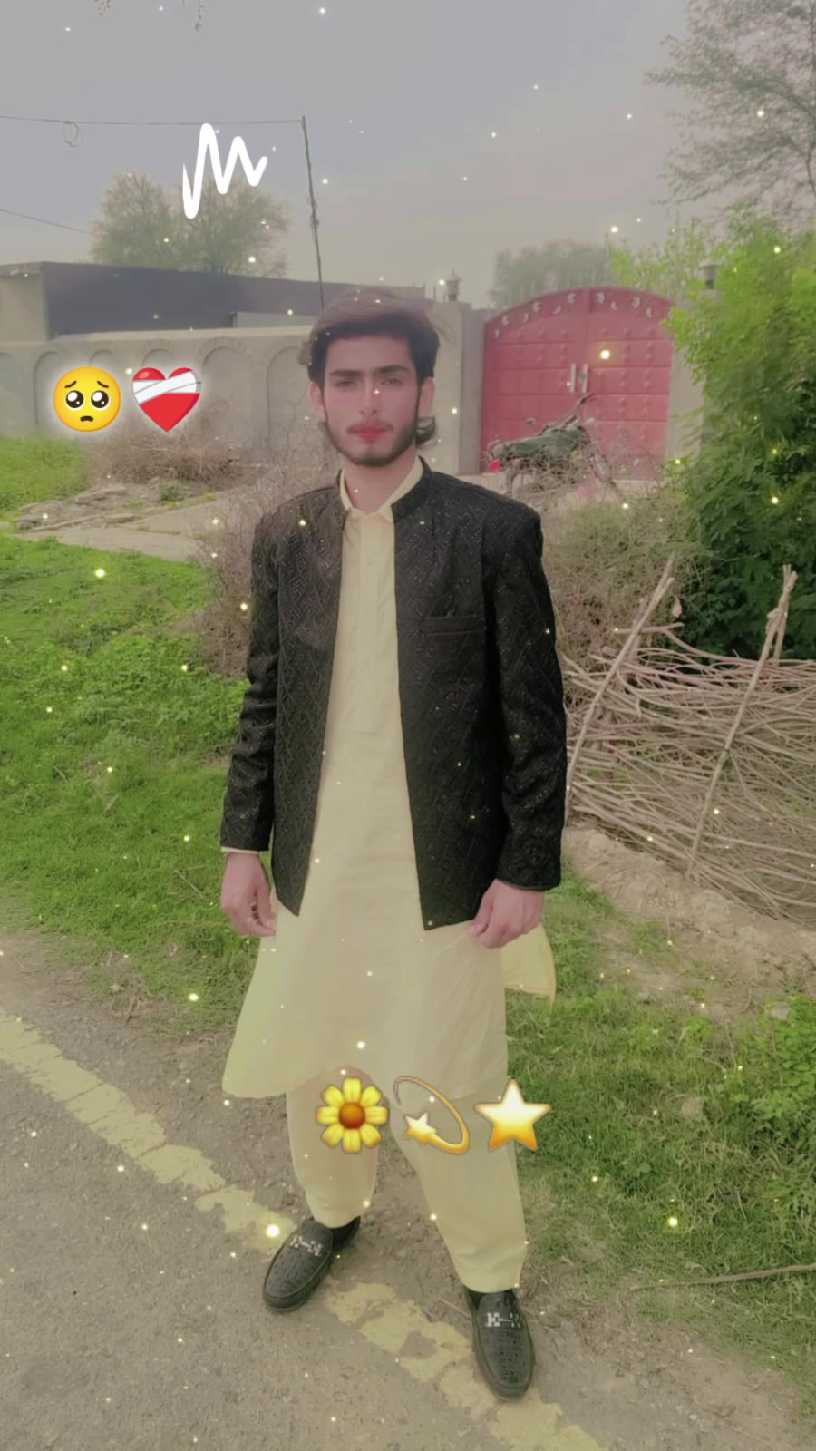 @✨شہباز خان💯