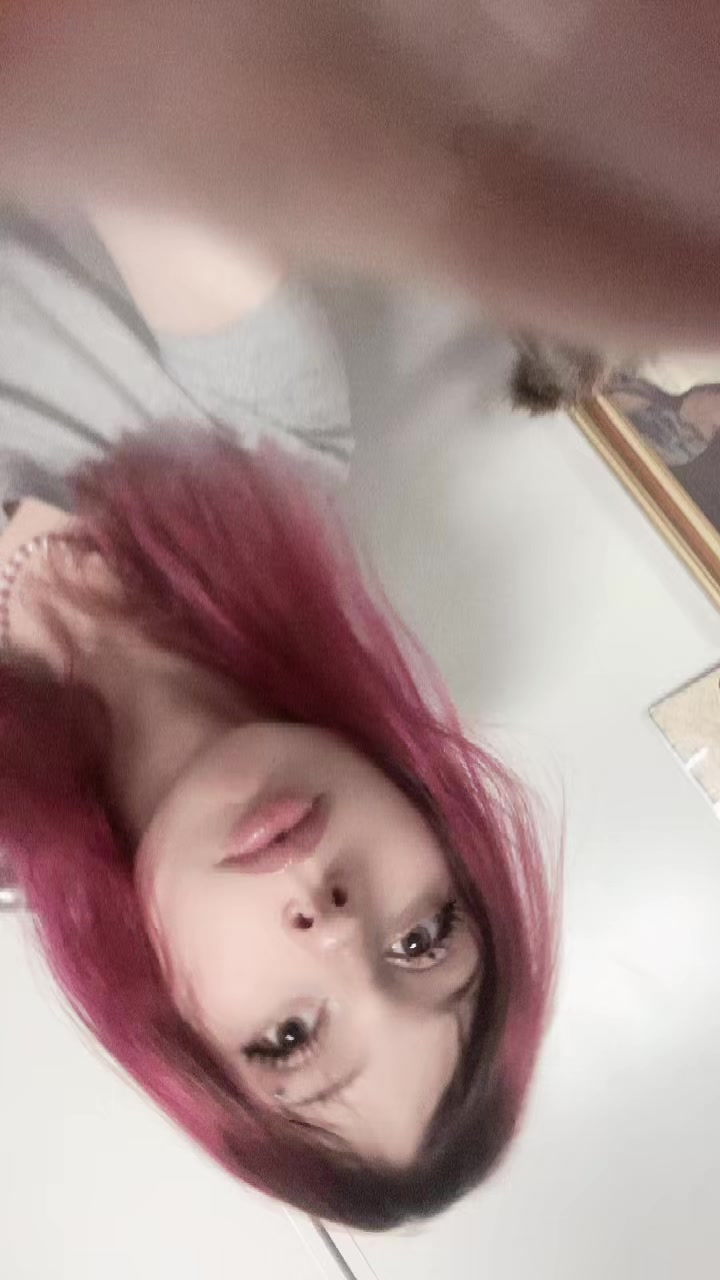 @sillydillysien🍓🪱