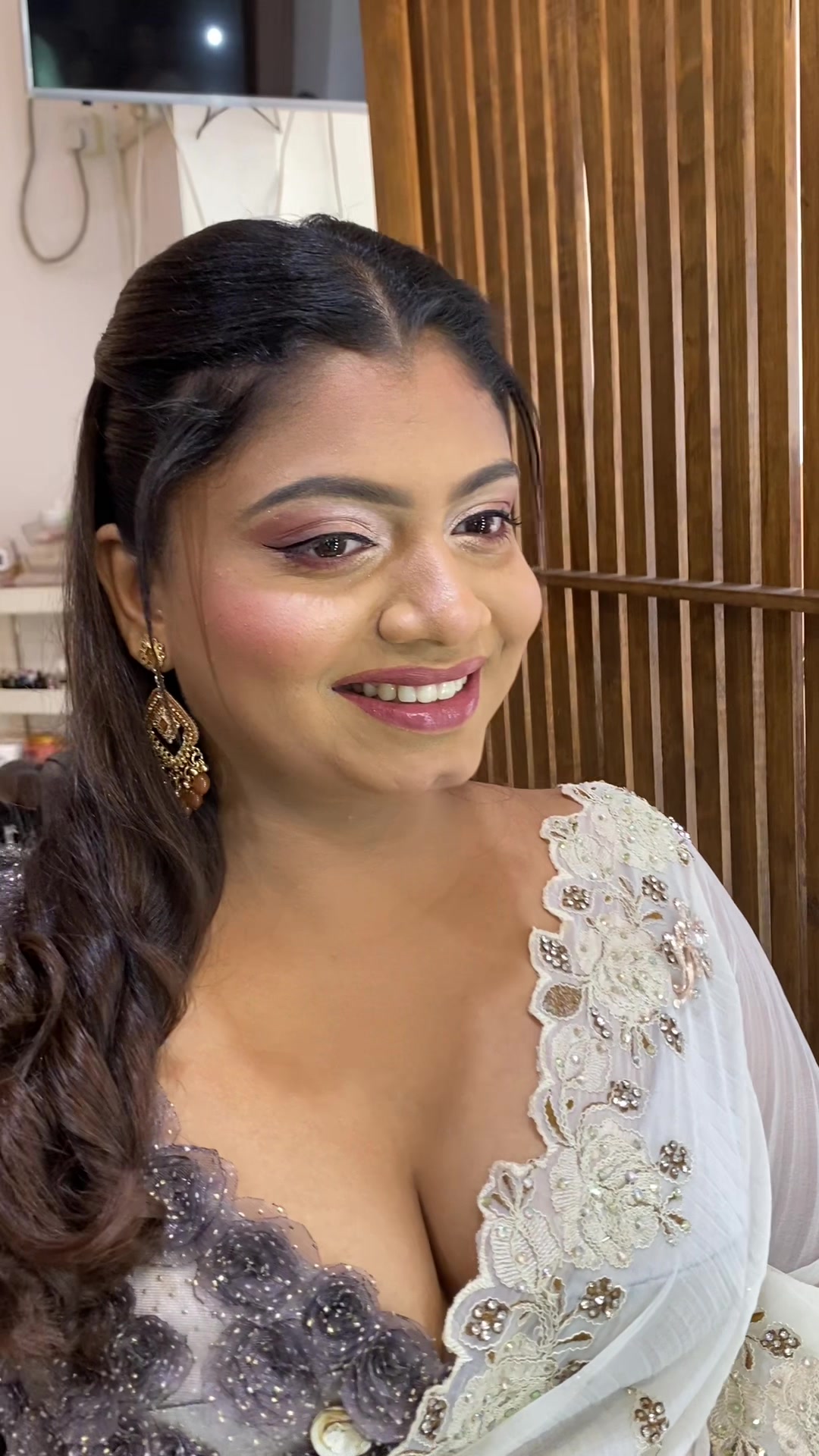 @Salon Dinusha Senadeerage💄