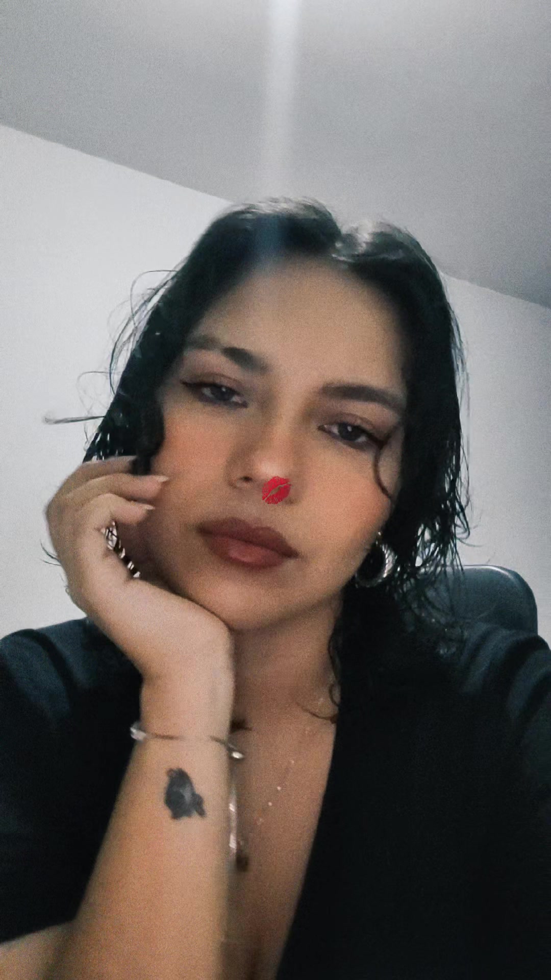 @Soy Laura