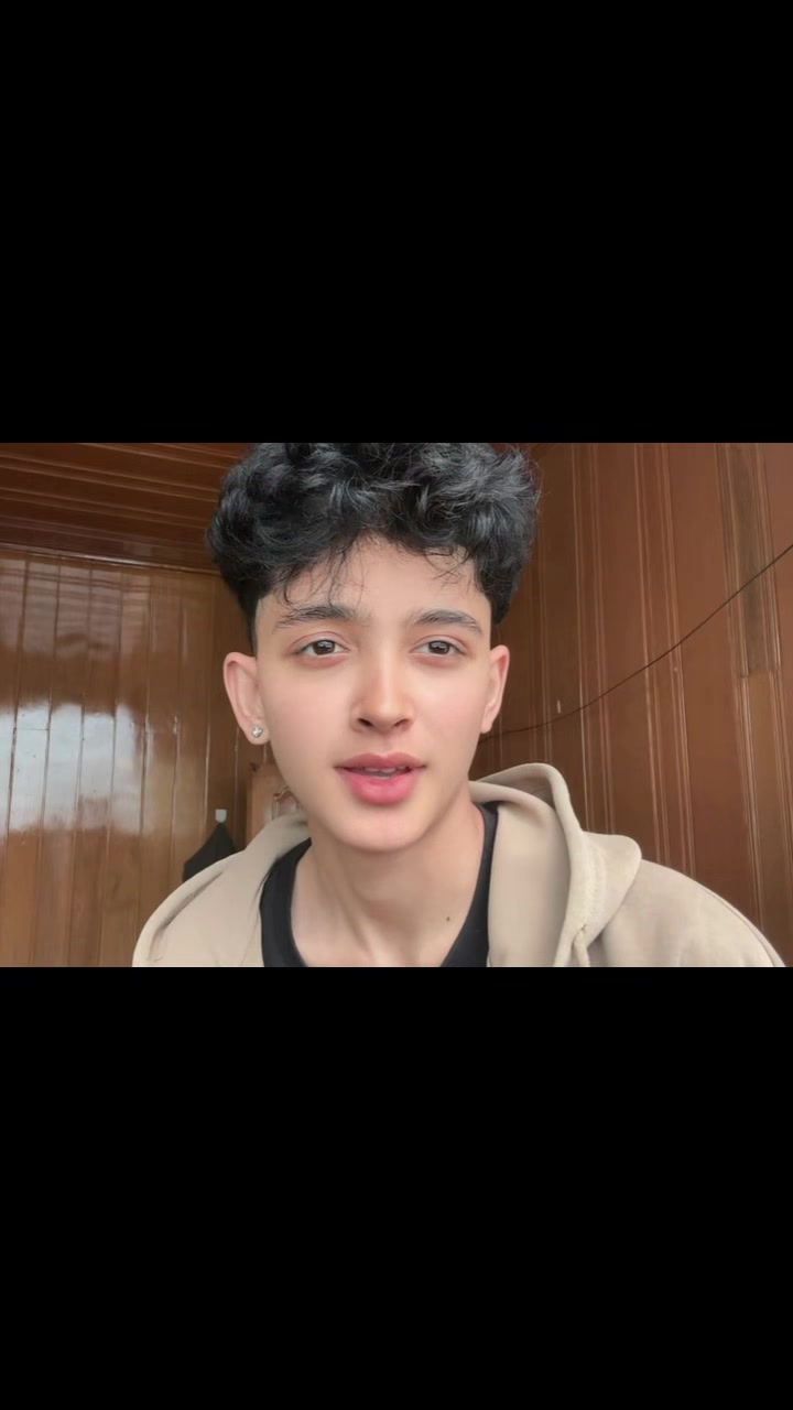@🧑🏻&zwj;🦱