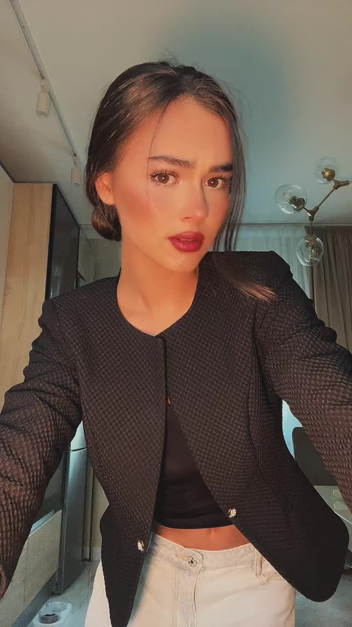 @ari_cryztal