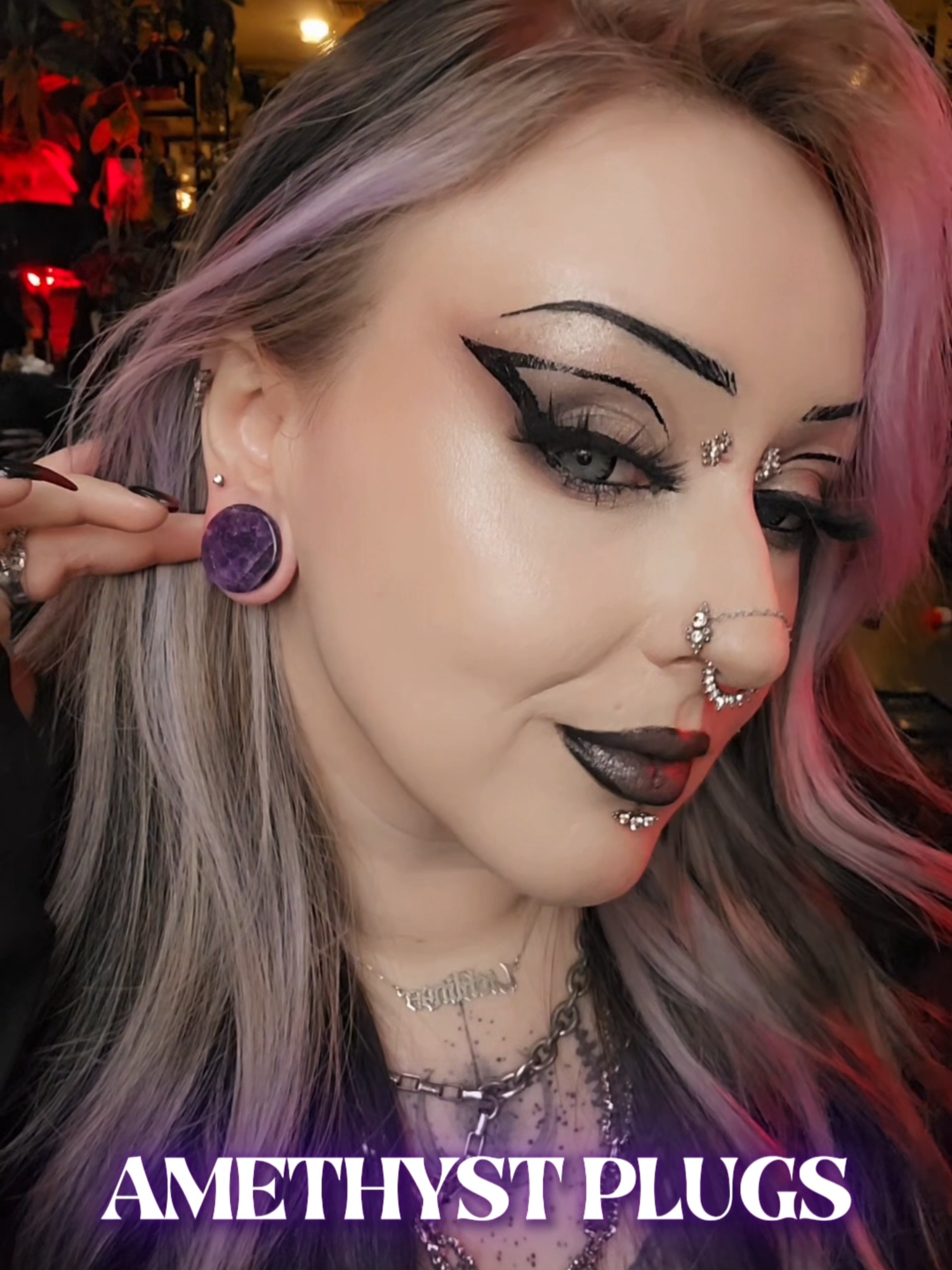 @twofeatherconnection
