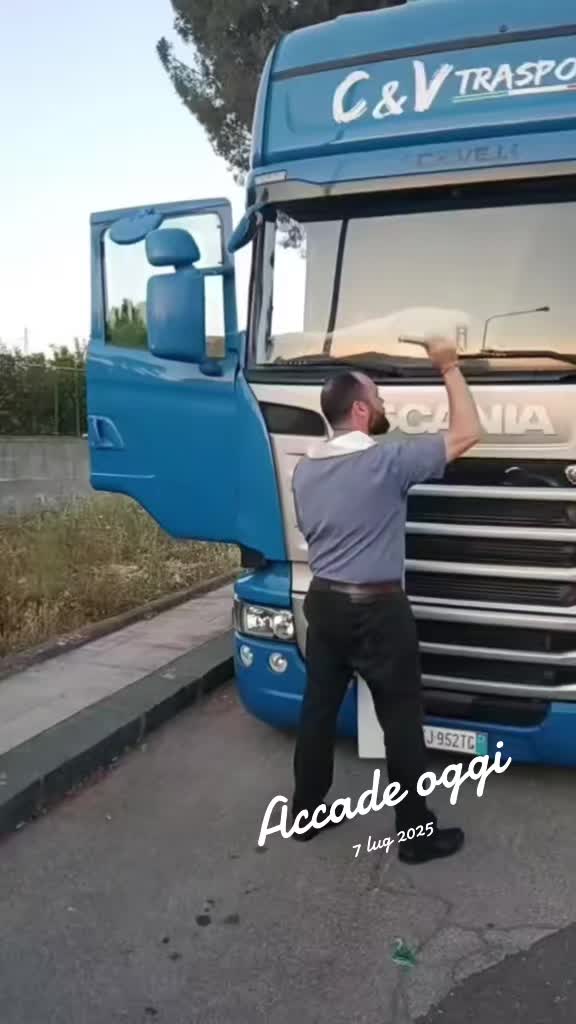 @C&V Trasporti 🦈