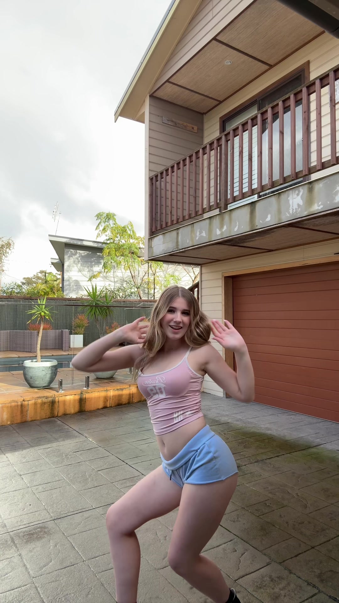 @nene