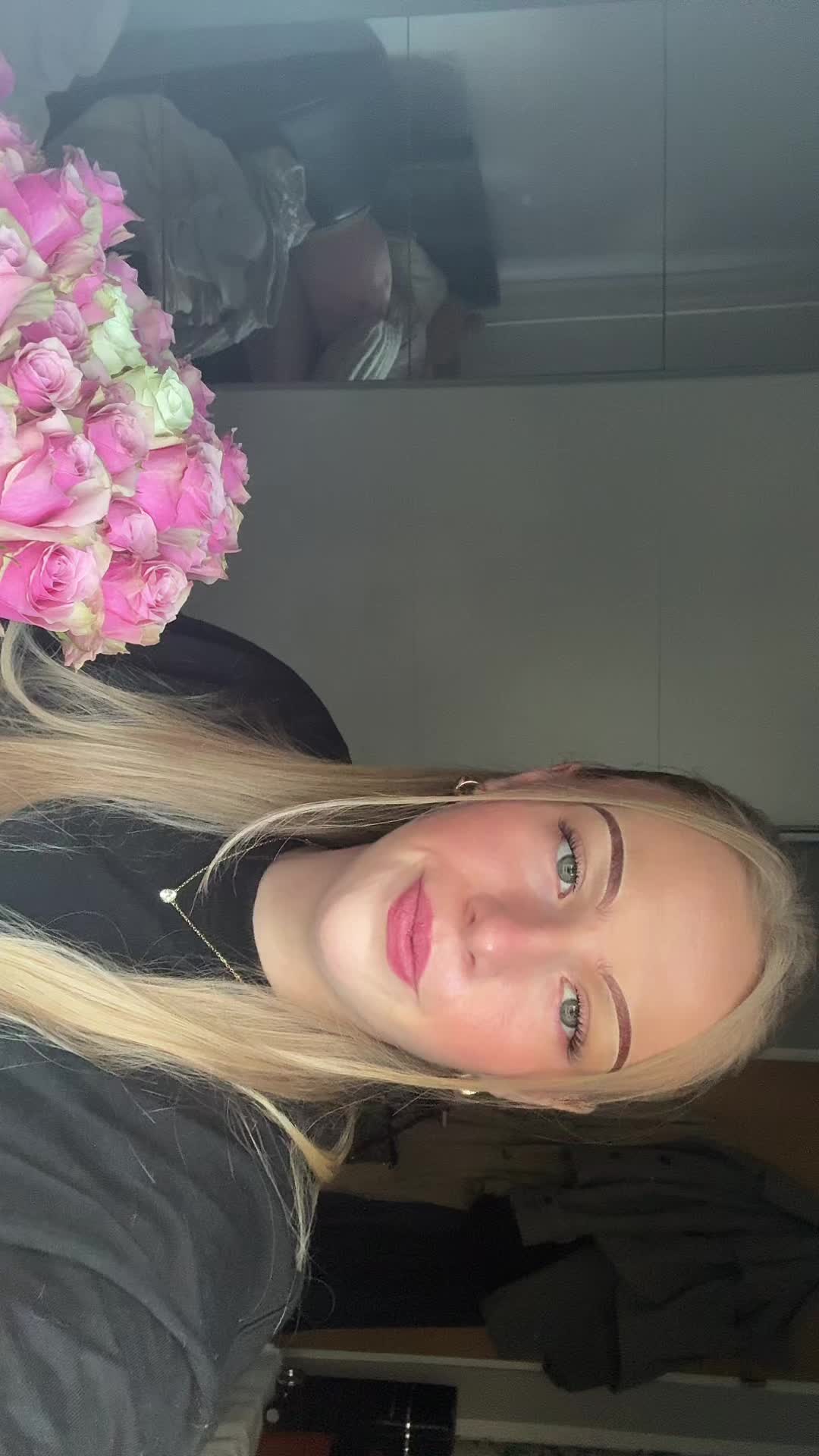 @𝒮𝑜𝓅𝒽𝒾𝑒‘❥
