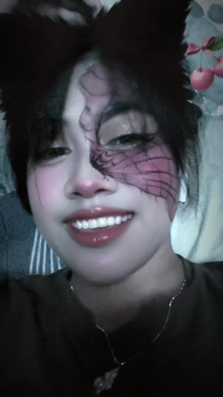 @lunless🕷️🥀