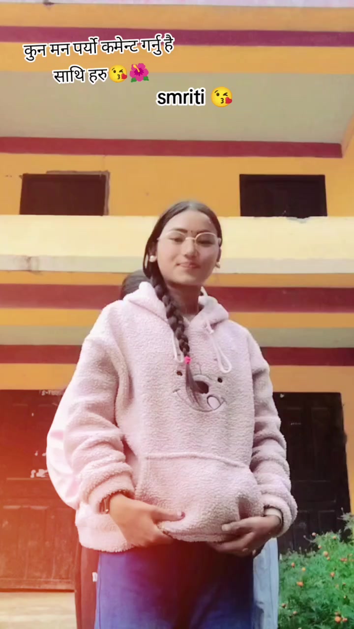 @👑SMRITI👑