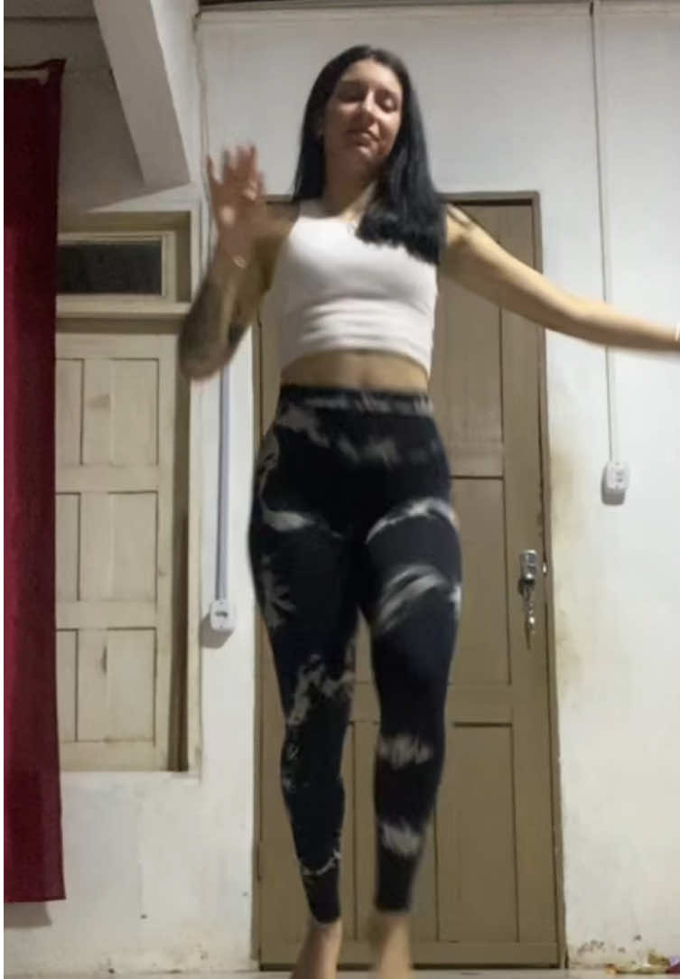 @laisvhi
