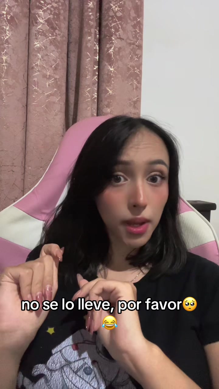 @HilaryRhodes