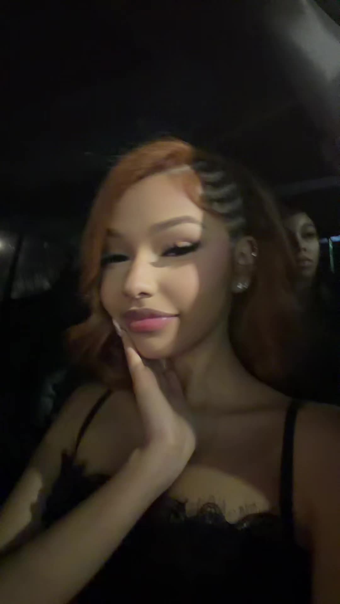 @Pyt_mailyn