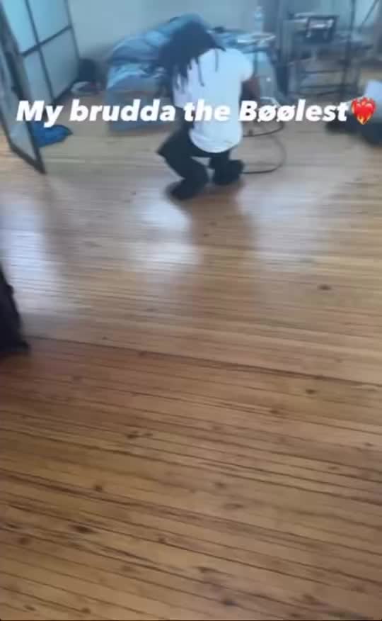 @fangs