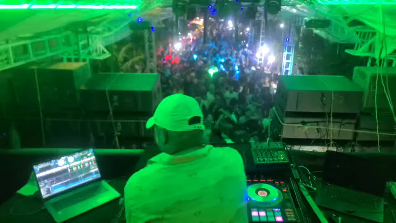 @VasqzDj