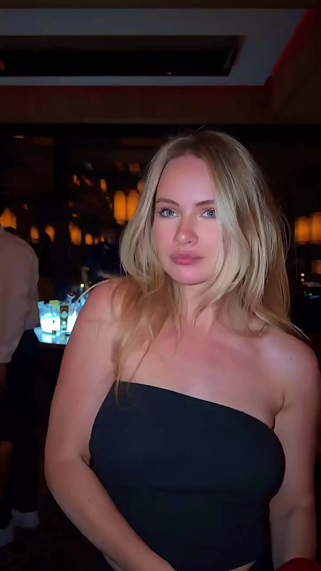 @Sua Hotwife