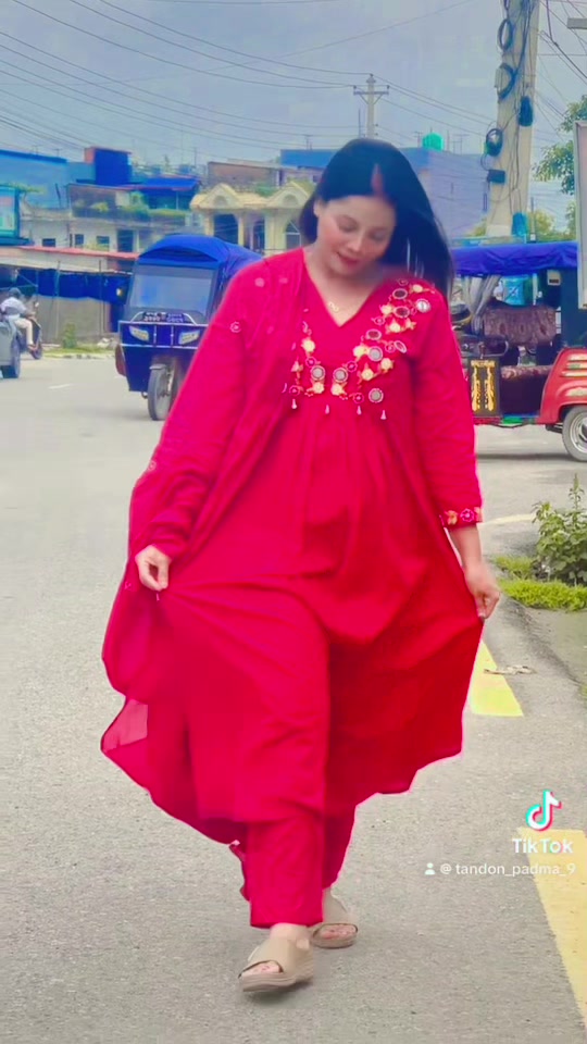@ईरा कलेक्सन संगम चोक बुटवल ११