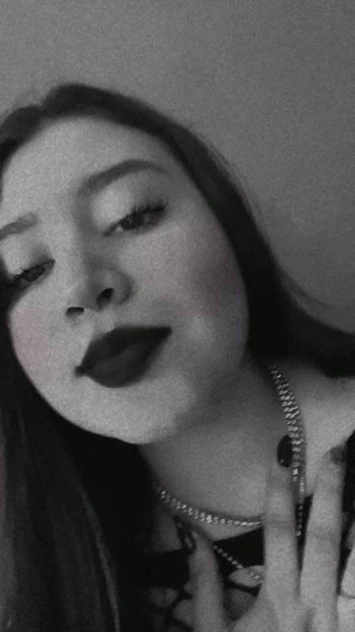 @Michii L&oacute;pez 🖤