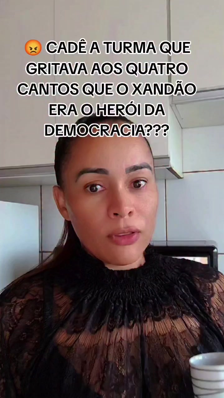 @Deus, p&aacute;tria, fam&iacute;lia