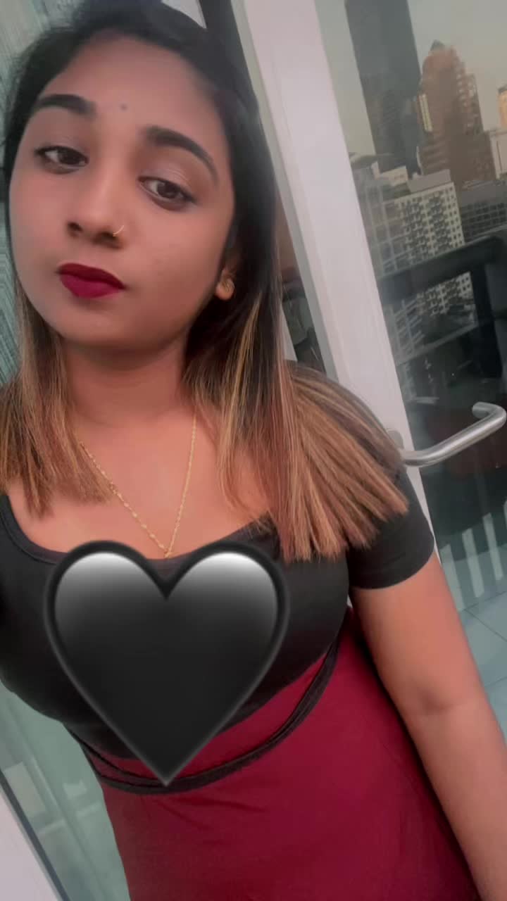@Swathy24🖤✨