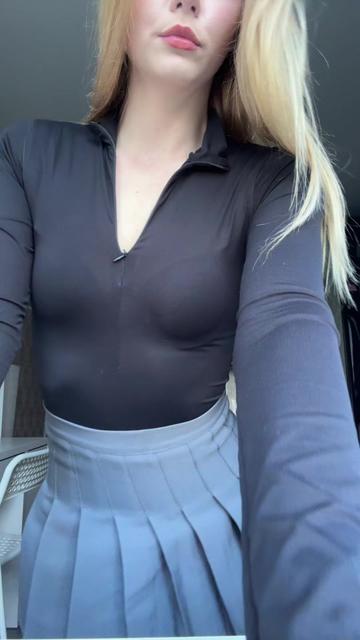 @Николь