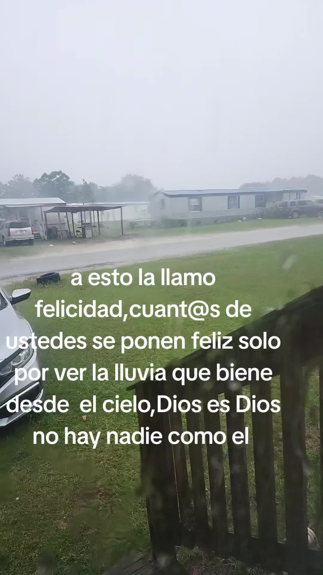 @Mari Hernánde🇬🇹