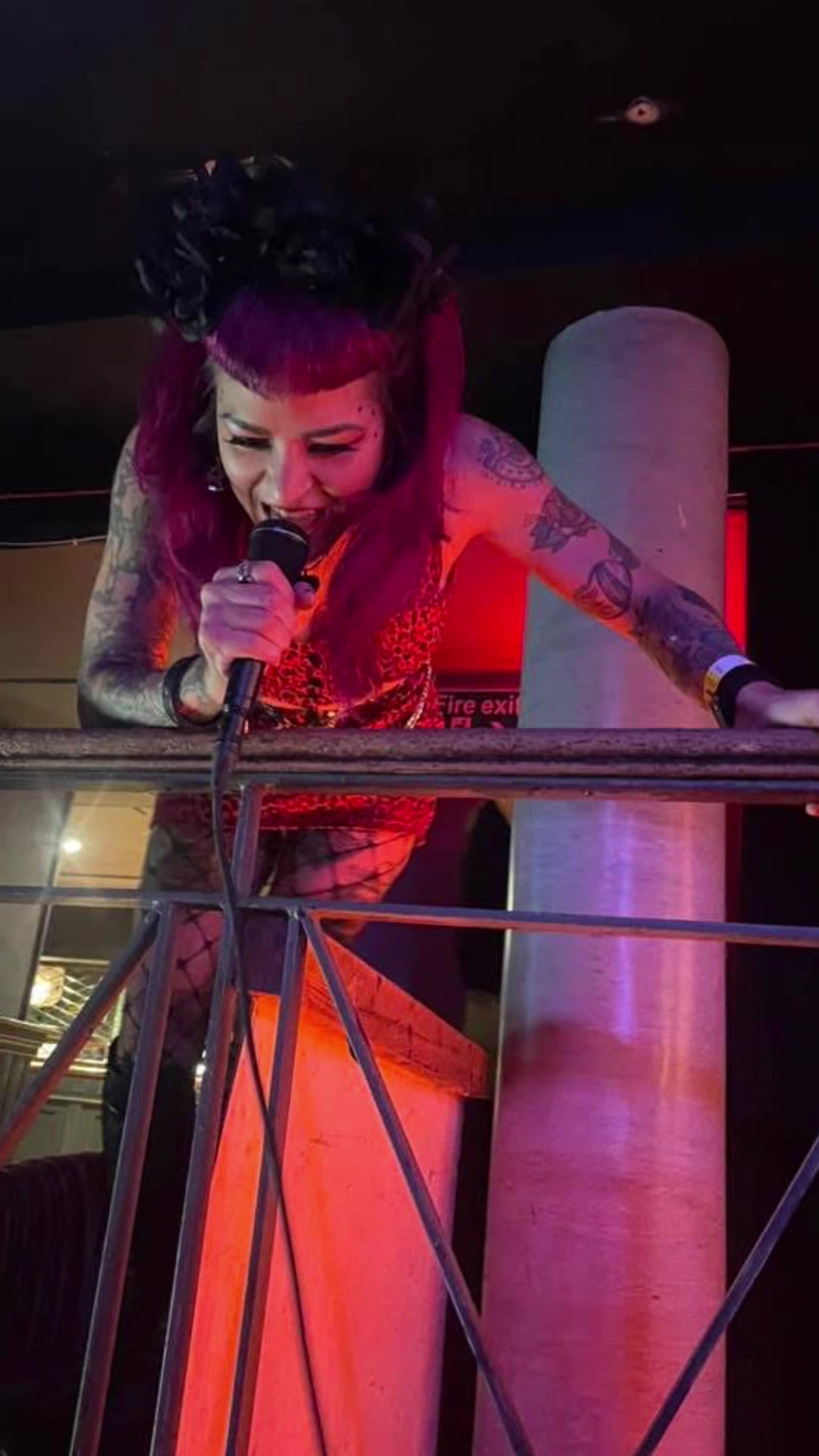 @TheHellflowers