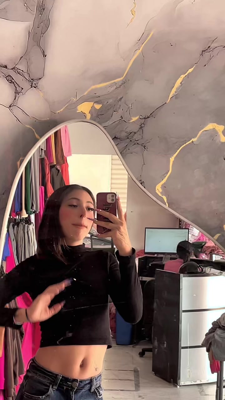 @alexa_hndz