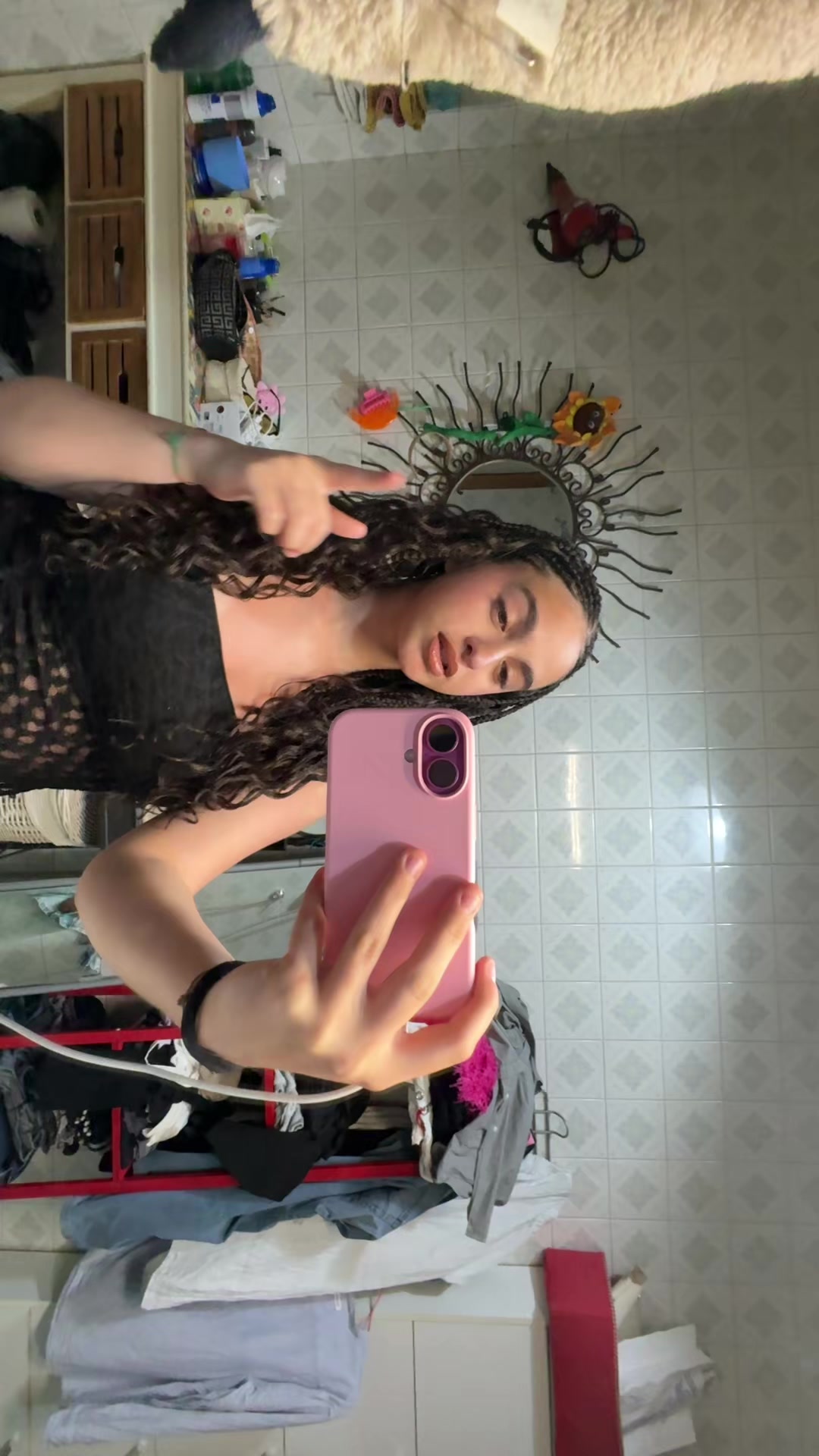 @vi