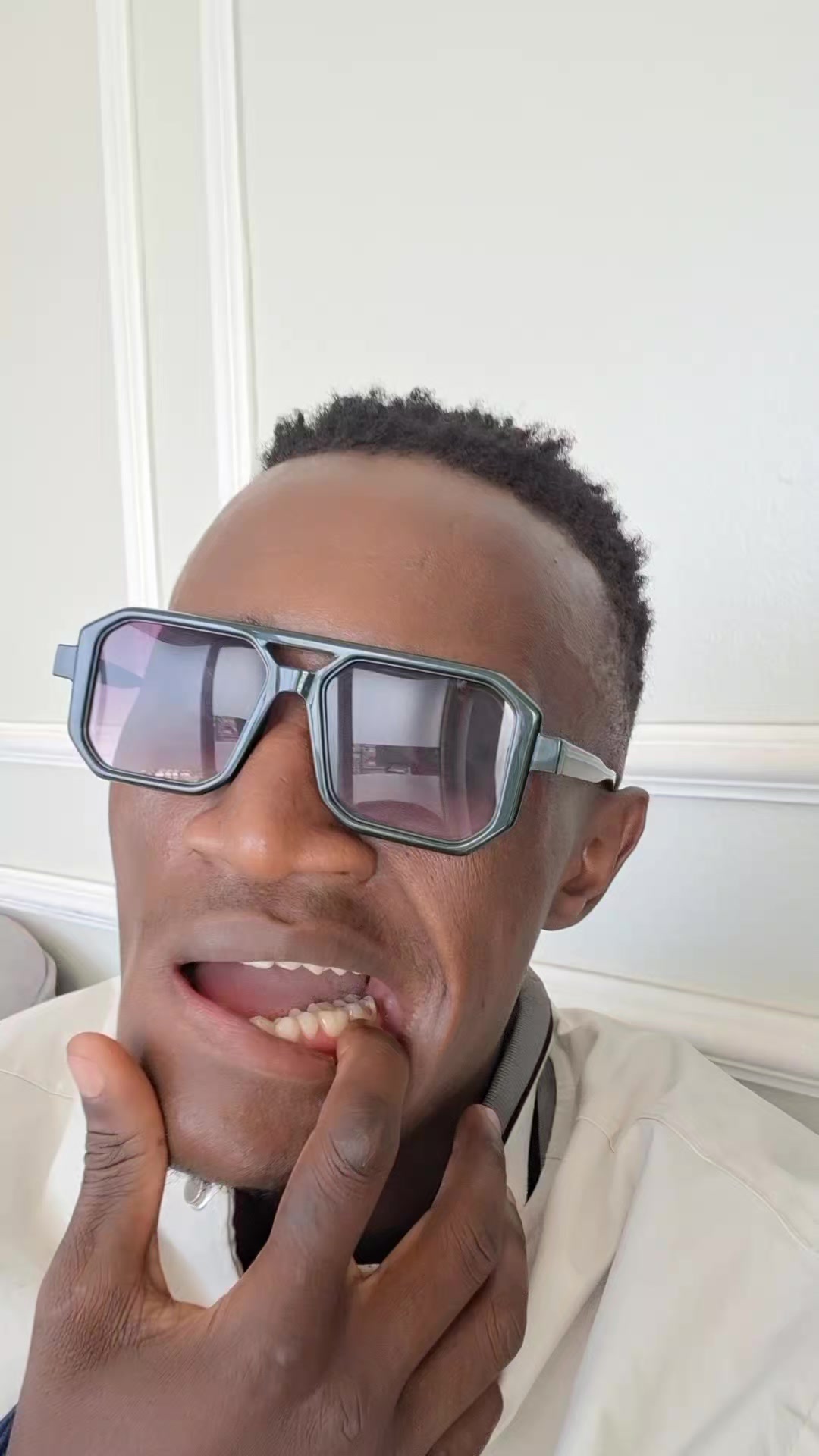@DOLLY🎎FAMILY🤴🇰🇪
