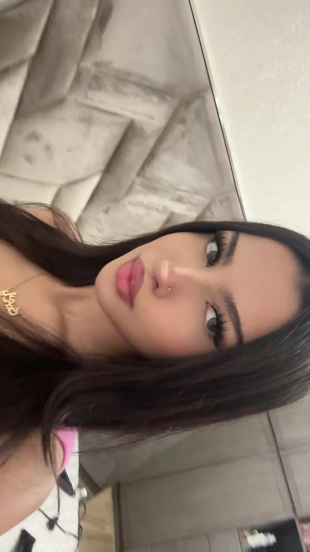 @yasmine