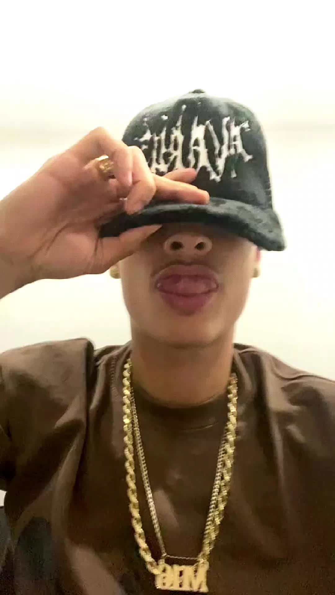 @𝘛𝘪𝘢𝘯𝘯𝘦𝘹𝘹
