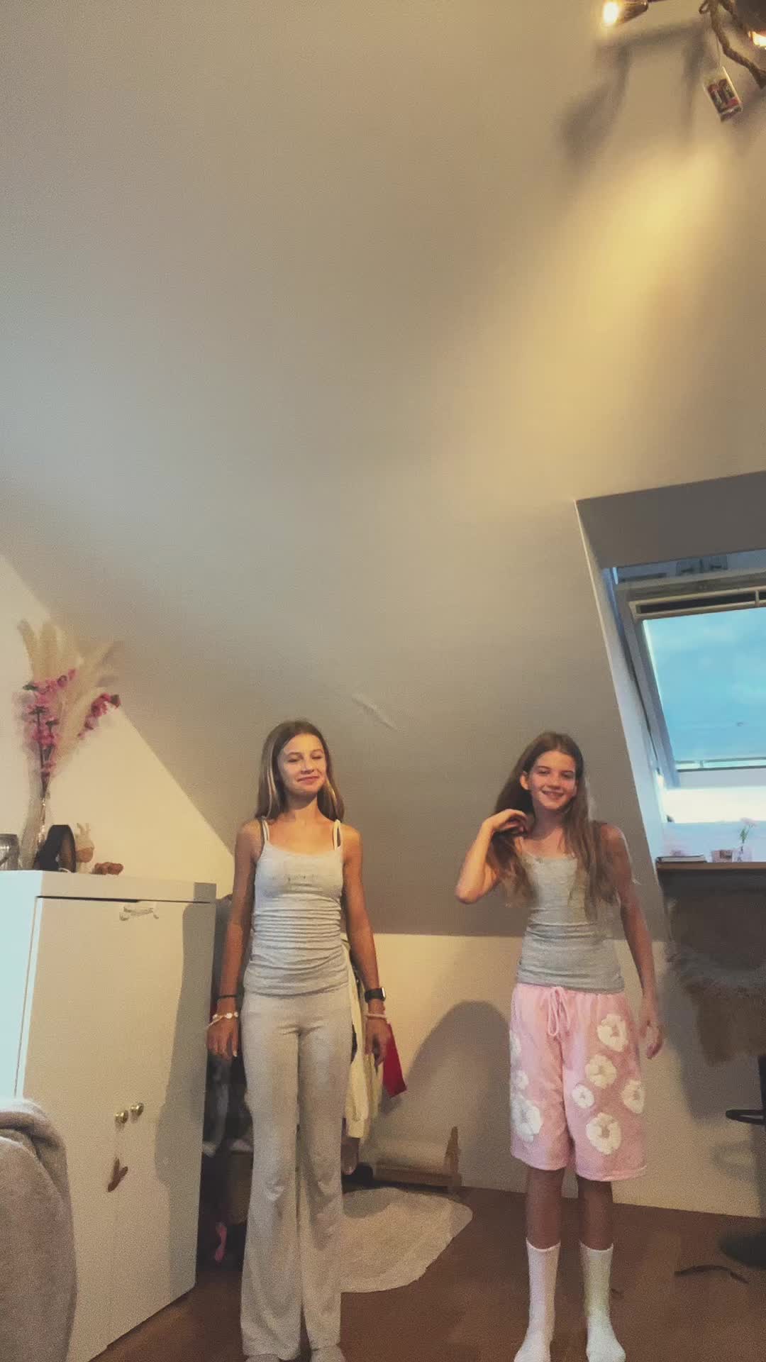 @Lyra🇹🇩🇹🇩🇹🇩