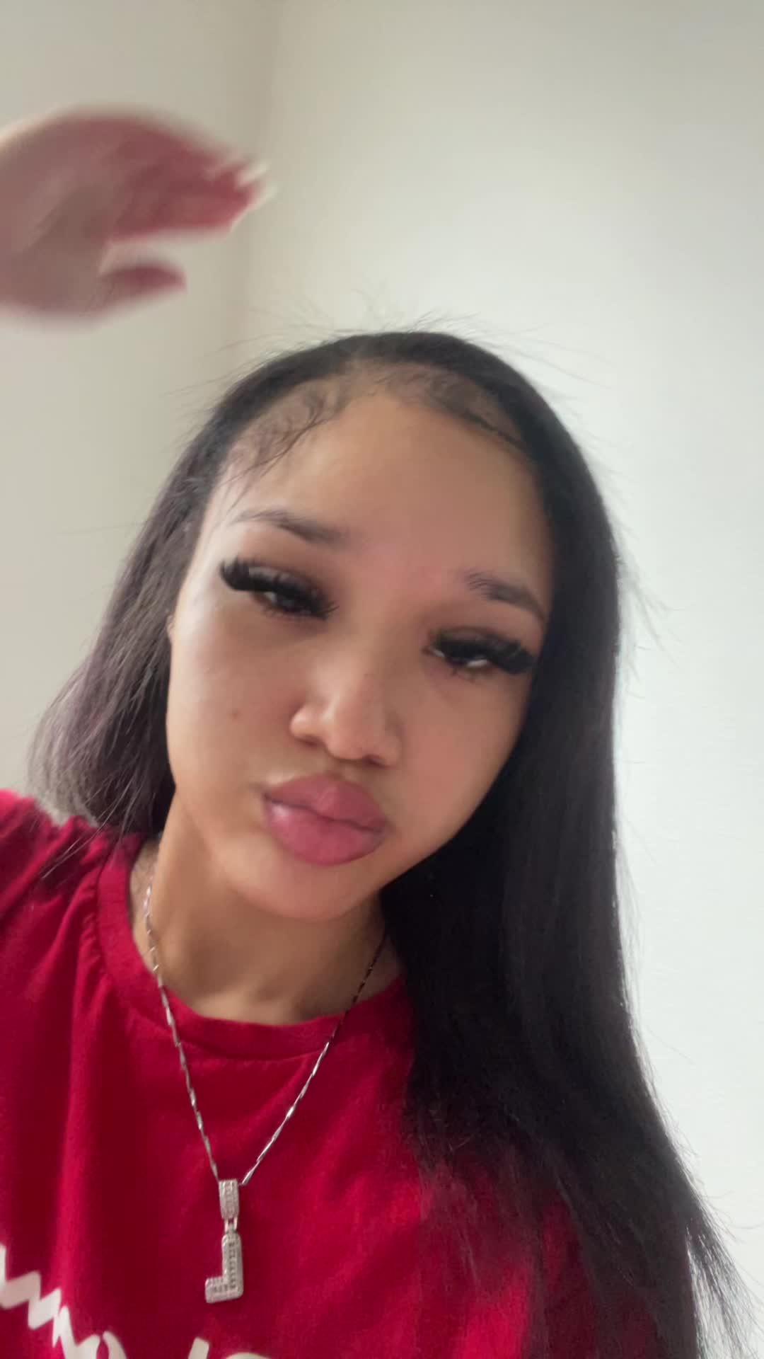 @layybaee
