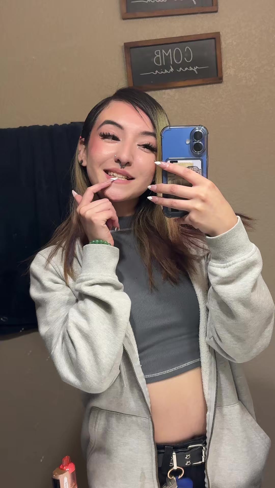 @oozingboolet