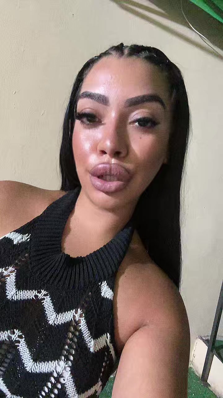 @𝓡𝓞𝓢𝓨🍓