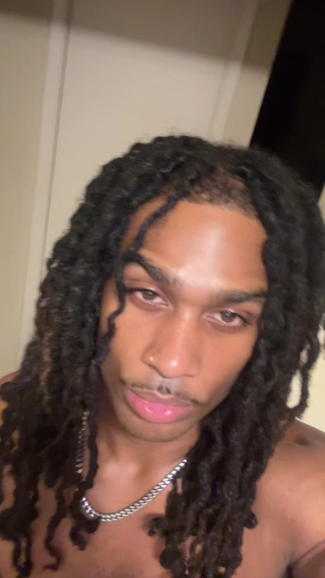 @KT