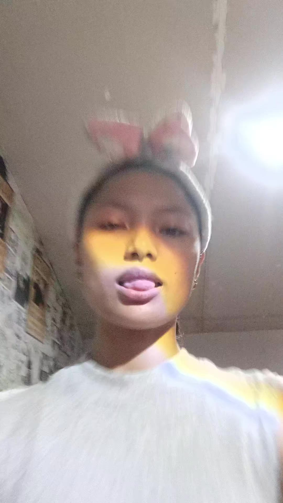 @xy