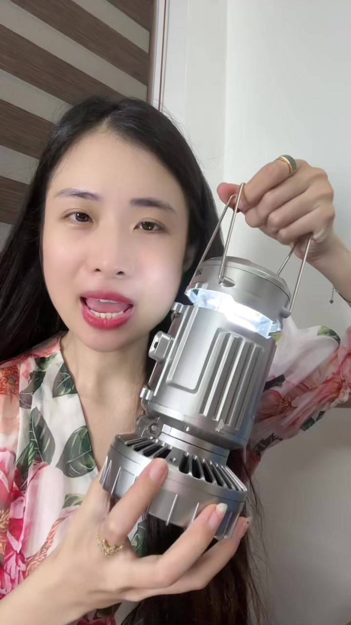 @Hoàng Anh