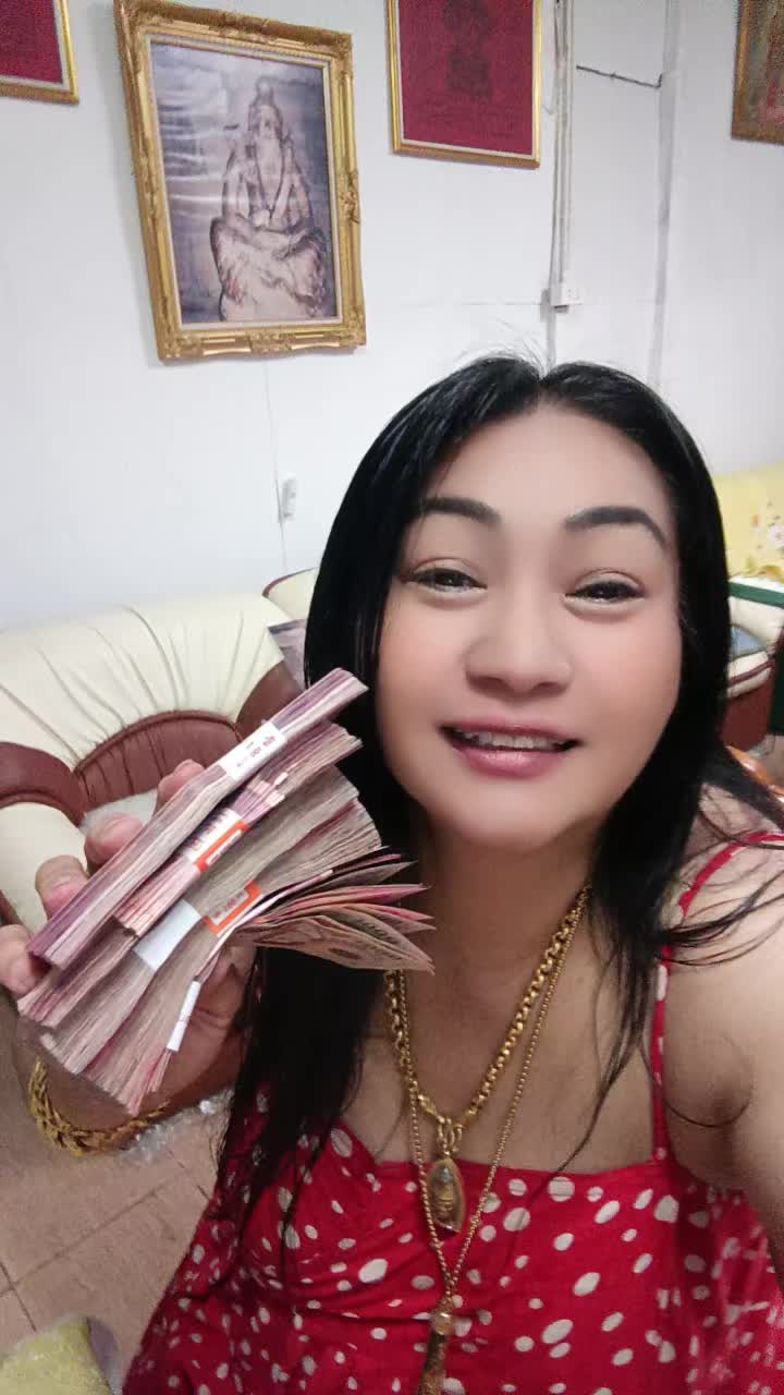 @ชุลีพร ใจเย็น