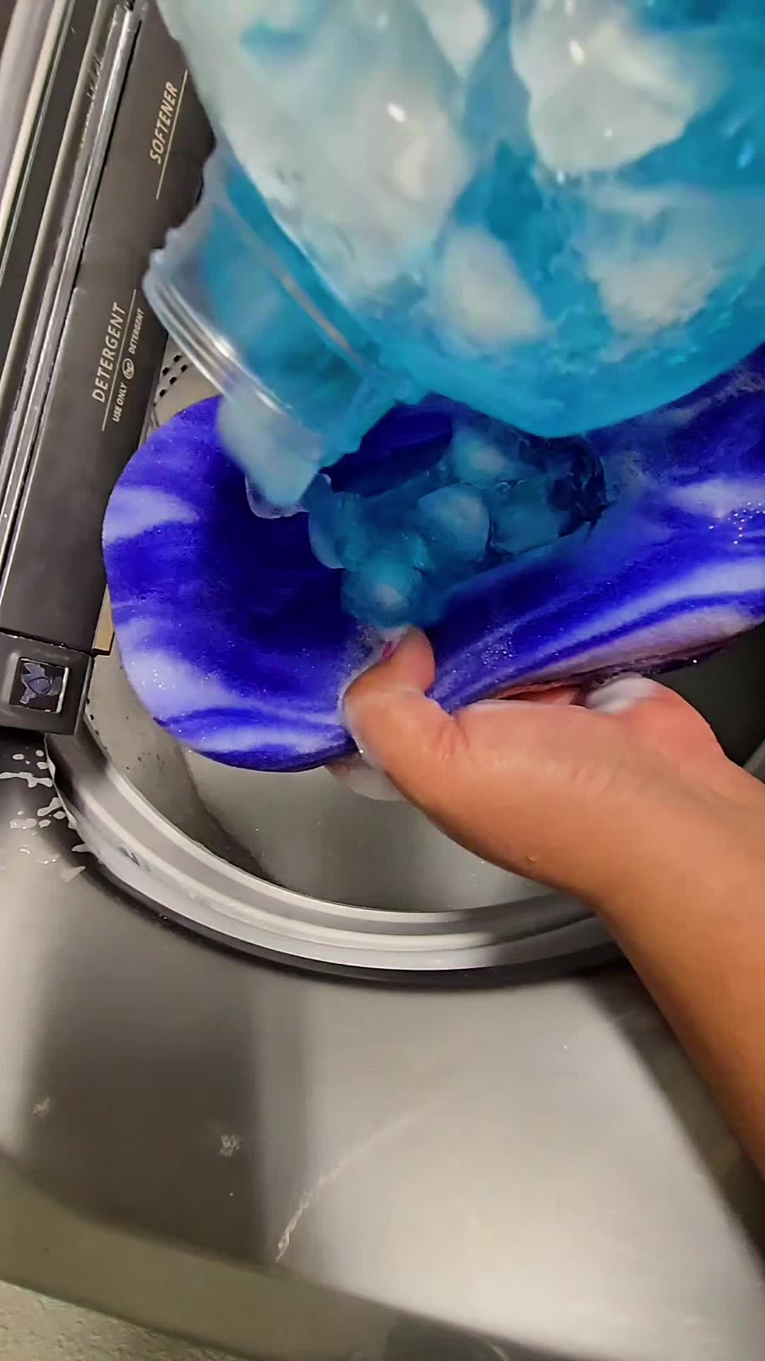 @laundryoverloadASMRwithSteph