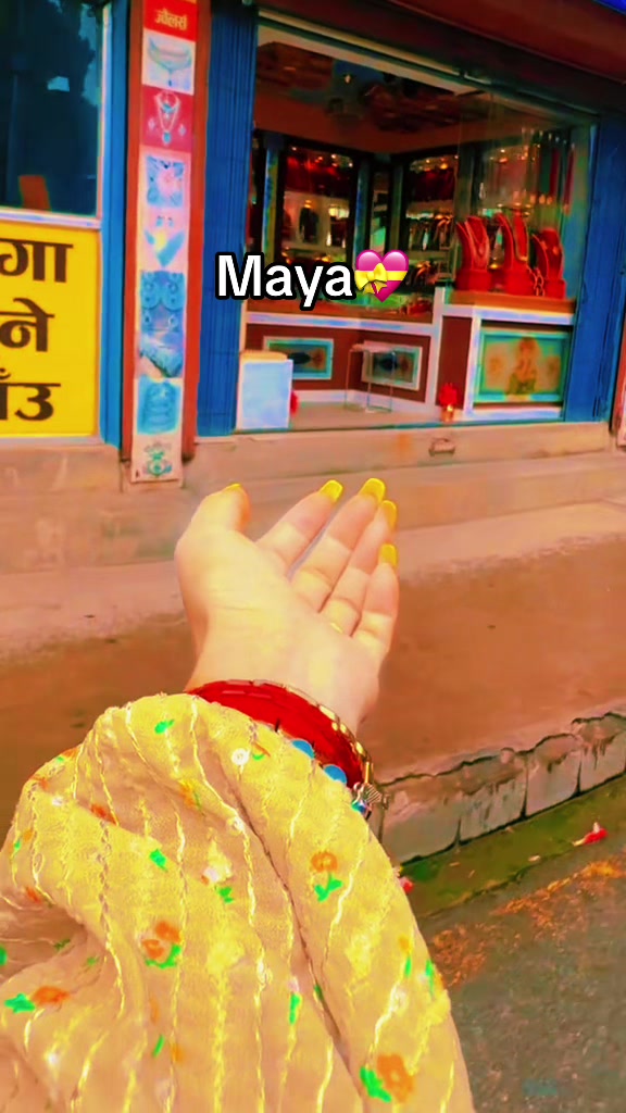 @🧿👑SHANKHUUमहारानी👑🧿
