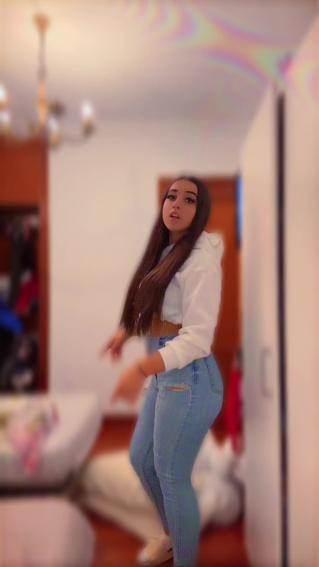 @𝓑𝓪𝓶𝓫𝔂💙