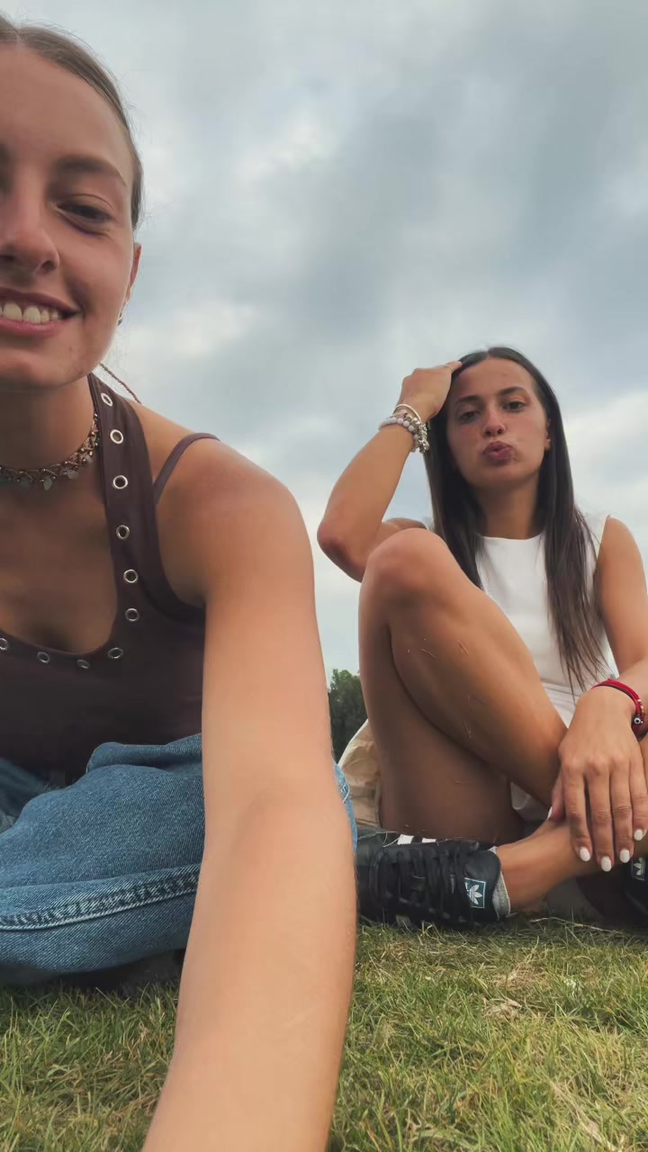 @clara;)