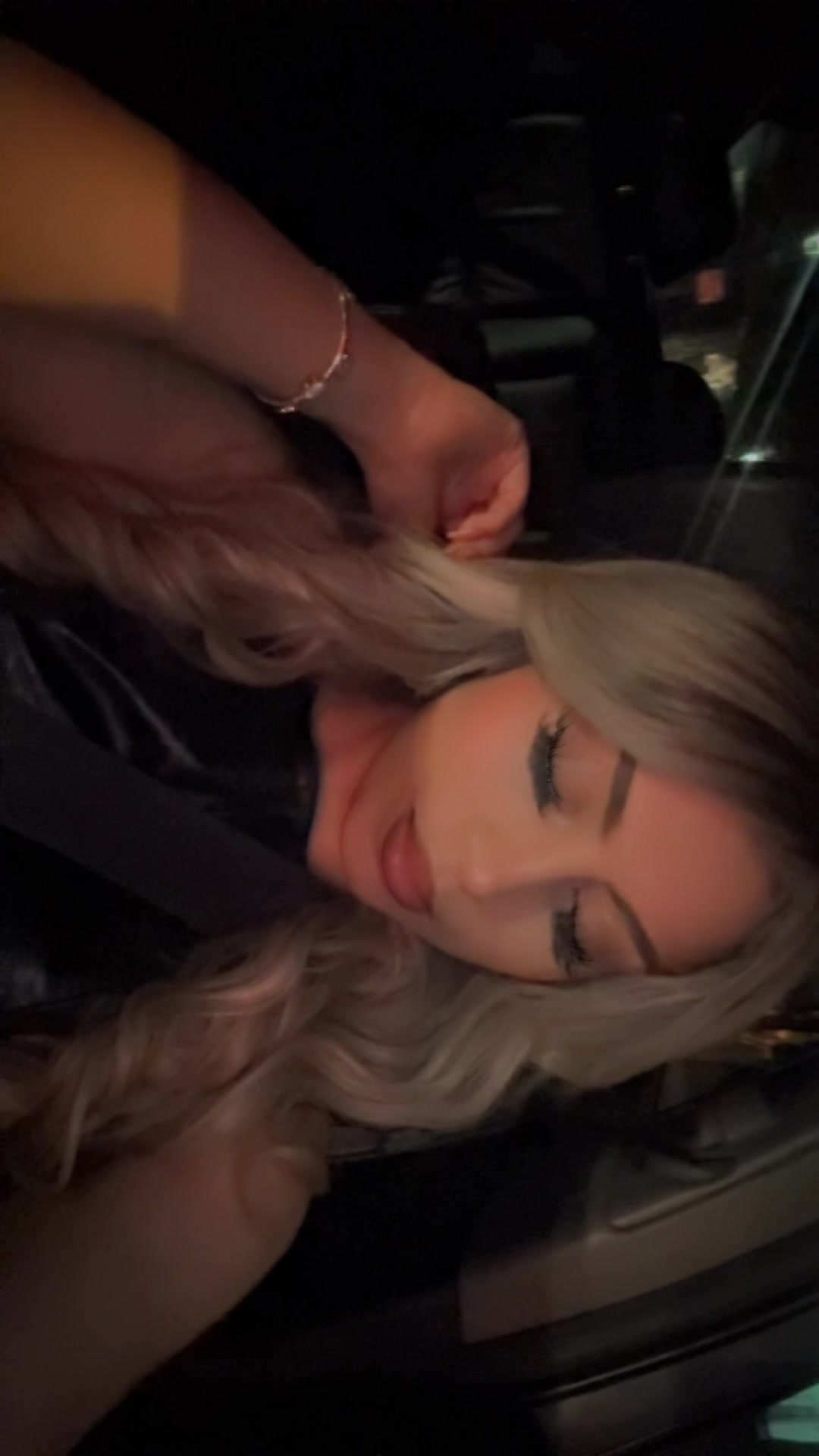 @𝓨𝓪𝓶𝓲🖤👩🏼